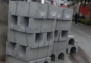 �A(y��)�ƻ�������ˮ��U�Ͳ�